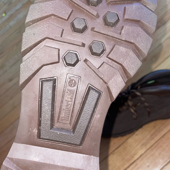 BRAND NEW Timberland Brown boots